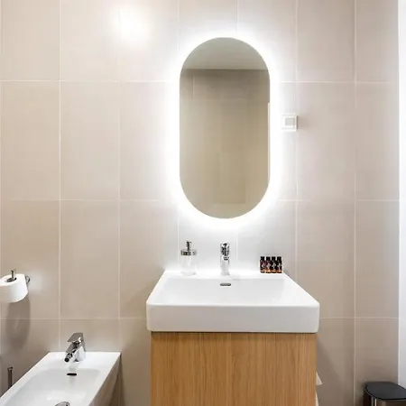 Appartement Spacious 2-bedroom With A Terrace In Central